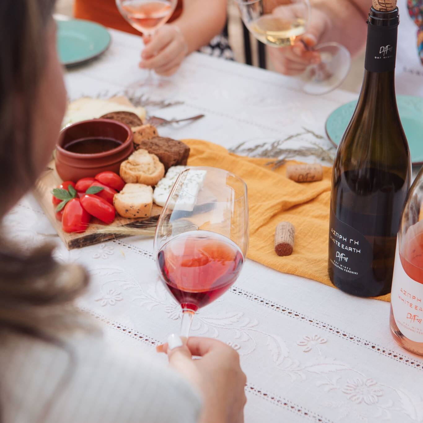οινικές εμπειρίες1-dafwines.com